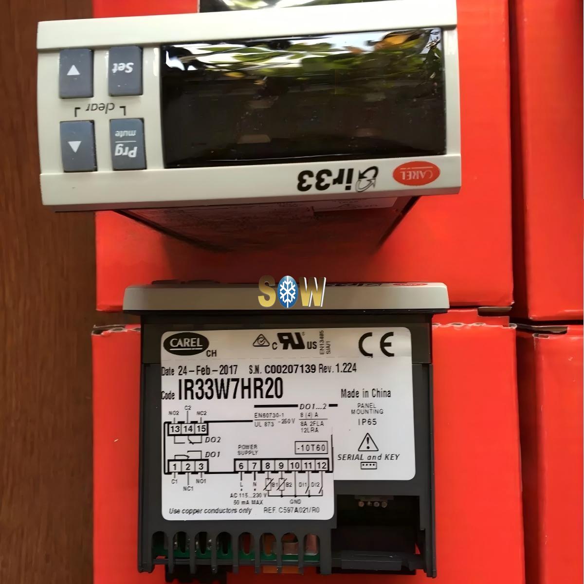 Carel Electronic Controller IR33W7HR20